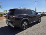New 2025 Nissan Pathfinder Platinum image 4