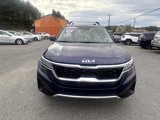 Used 2023 Kia Seltos EX image 2