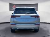 New 2025 Mitsubishi Outlander SE image 4