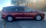 Used 2018 Chrysler Pacifica Touring-L Plus image 2