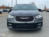 New 2024 Chrysler Pacifica Touring-L w/ Uconnect Theater Family Group image 2