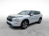 New 2025 Mitsubishi Outlander SE image 2