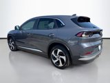 New 2025 VinFast VF 8 Eco image 5
