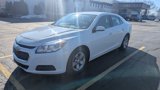 Used 2016 Chevrolet Malibu LT image 3