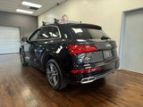 Used 2020 Audi Q5 e Premium w/ Convenience Package image 2