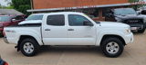 Used 2015 Toyota Tacoma 4x4 Double Cab image 2
