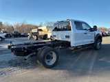 New 2025 Ford F550 4x4 SuperCab Super Duty image 4