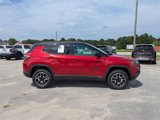 Used 2024 Jeep Compass Trailhawk image 2