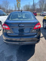 Used 2013 Ford Fiesta SE image 4