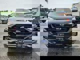 Used 2024 Ford Edge SE w/ Black Appearance Package image 2
