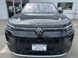 New 2025 Volkswagen Tiguan SEL R-Line image 2