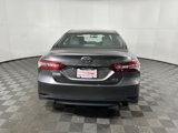 Used 2018 Toyota Camry LE image 5
