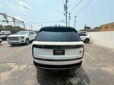 Used 2023 Land Rover Range Rover SE image 4