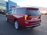 New 2025 Chevrolet Suburban Premier image 3
