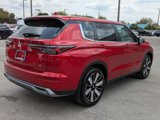 New 2025 Mitsubishi Outlander SE image 4