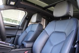 Certified 2024 Porsche Macan image 4