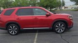 Used 2023 Honda Pilot Touring image 2