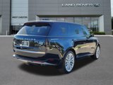 New 2025 Land Rover Range Rover Long Wheelbase SE image 4