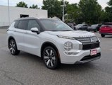 New 2025 Mitsubishi Outlander SEL image 2