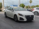 Used 2023 Nissan Altima 2.5 SV image 3