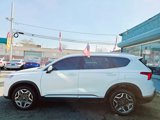 Used 2023 Hyundai Santa Fe Limited image 2