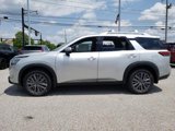 New 2025 Nissan Pathfinder SL w/ SL Premium Package image 4