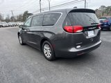 Used 2023 Chrysler Voyager LX image 5