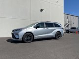 Used 2024 Toyota Sienna LE image 3