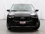 Used 2025 Ford Escape Active w/ Cold Weather Package image 5