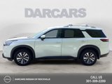 Certified 2024 Nissan Pathfinder SL w/ Cargo Package image 4