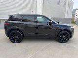 Used 2020 Land Rover Range Rover Evoque SE image 2