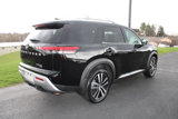 Used 2023 Nissan Pathfinder Platinum w/ Cargo Package image 4