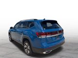 Used 2025 Volkswagen Atlas SE image 4