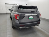 Used 2023 Ford Explorer Limited image 6