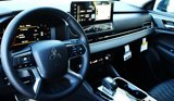 New 2025 Mitsubishi Outlander SEL image 3