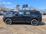 New 2025 Jeep Grand Cherokee Laredo image 3