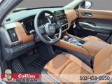 New 2025 Nissan Pathfinder Platinum image 4