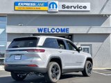 New 2025 Jeep Grand Cherokee Altitude image 2