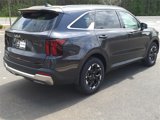 New 2025 Kia Sorento S image 3