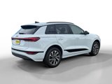 New 2025 Audi Q6 e-tron Premium image 5