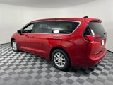 New 2026 Chrysler Pacifica Select image 5