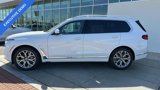 Used 2025 BMW X7 xDrive40i w/ Parking Assistance Package image 4