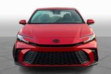 Used 2025 Toyota Camry SE image 3
