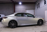 Used 2024 Toyota Camry SE image 5