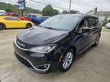 Used 2018 Chrysler Pacifica Touring-L Plus w/ Tire & Wheel Group image 3