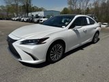 Used 2022 Lexus ES 350 Ultra Luxury image 3