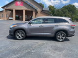 Used 2016 Toyota Highlander XLE image 2