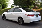 Used 2017 Toyota Camry SE image 4