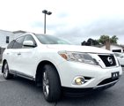 Used 2013 Nissan Pathfinder Platinum image 3