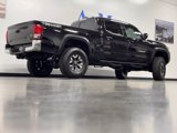 Used 2017 Toyota Tacoma TRD Off-Road w/ Tow Package image 4